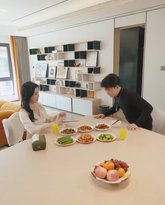 住进阿姨家后，我觉醒了时间暂停 封面