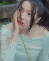 掌心之囚（腹黑总裁的金丝雀） 高清封面