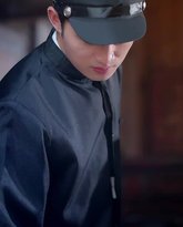 回到民国当土豪 高清封面