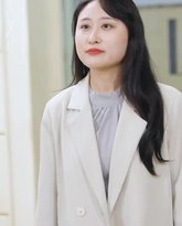 我在豪门乘风破浪 高清封面