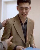 新不装了我是富二代 高清封面