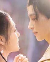 医见钟情，奈何陛下偏要宠我 封面